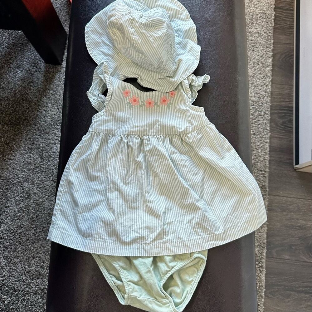 Carter's Green Striped Dress Set with Floral Hat Size 3 Months (T4048)